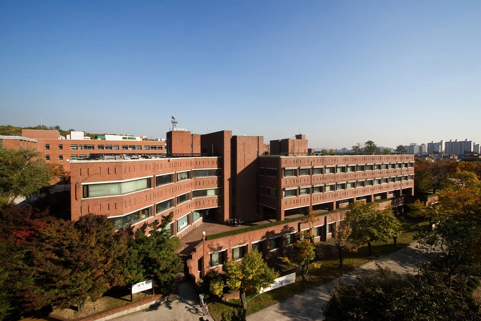 경도를 기다리며 촬영지 장소 결혼식장 남산 예술원 웨딩홀 & 청주 외 ~ 경도를 기다리며 대학교 촬영지