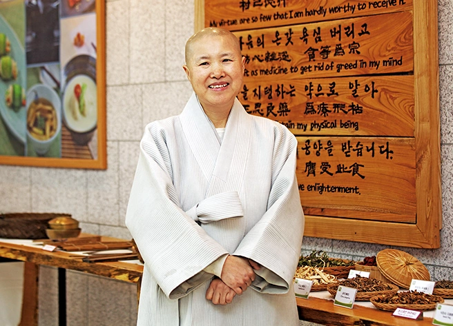 교회 주일학교 선생님에서 명장 사찰음식 선재스님 프로필 & 절 식당 (ft. 비투비 이창섭) 교회 주일학교 선생님에서 명장 사찰음식 선재스님 프로필 & 절 식당 (ft. 비투비 이창섭)