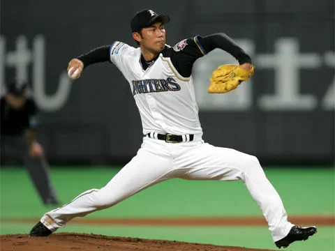 2025년 팀 평균자책점 2.21 한신을 만든 투수코치 롯데 카네무라 사토루 프로필 니폰햄 가네무라 사토루 투수 시절