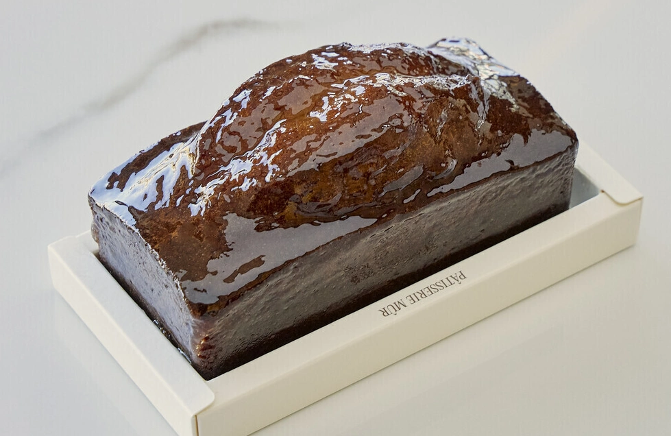 디저트의 왕 한남동 파티세리 & 샬롱 드 뮤흐 셰프 파티시아 최규성 파티시에 프로필 뮤흐 메이플 파운드 35,000원