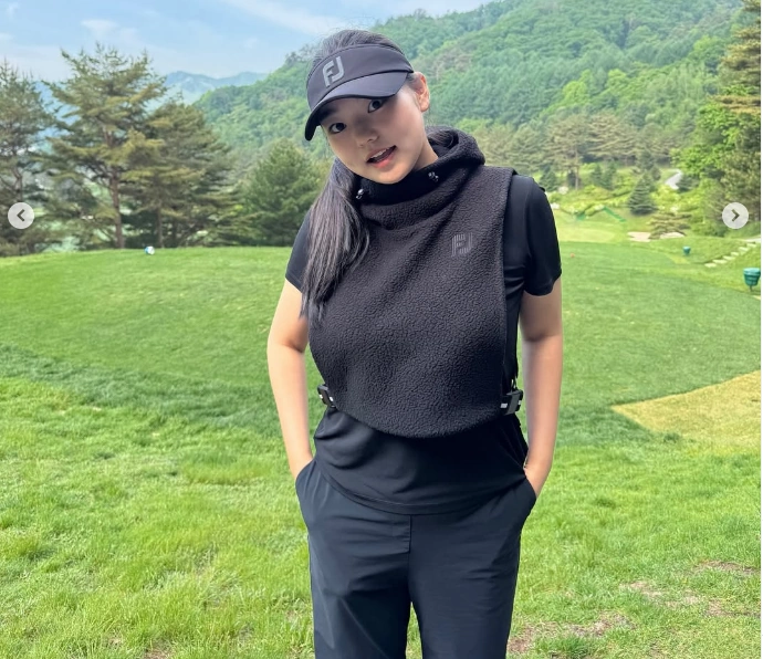 키 170 2001년생 미녀 골프 배진리 프로 프로필 & 수상 우승 상금 클럽 배진리 골프선수 인스타그램