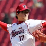 혹사로 딸 약속을 못 지키고 은퇴한 국대 전 프로야구선수 한기주 프로필 & 와이프 김승아 근황 (수상 이력) 혹사로 딸 약속을 못 지키고 은퇴한 국대 전 프로야구선수 한기주 프로필 & 와이프 김승아 근황 (수상 이력)