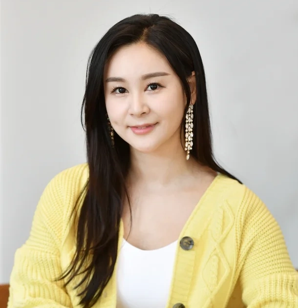 18년 무명 남편 이혼 아픔 딛고 부활한 트로트 가수 윤태화 프로필 & 수상 노래 작품활동 미스트롯 18년 무명 남편 이혼 아픔 딛고 부활한 트로트 가수 윤태화 프로필 & 수상 노래 작품활동 미스트롯4