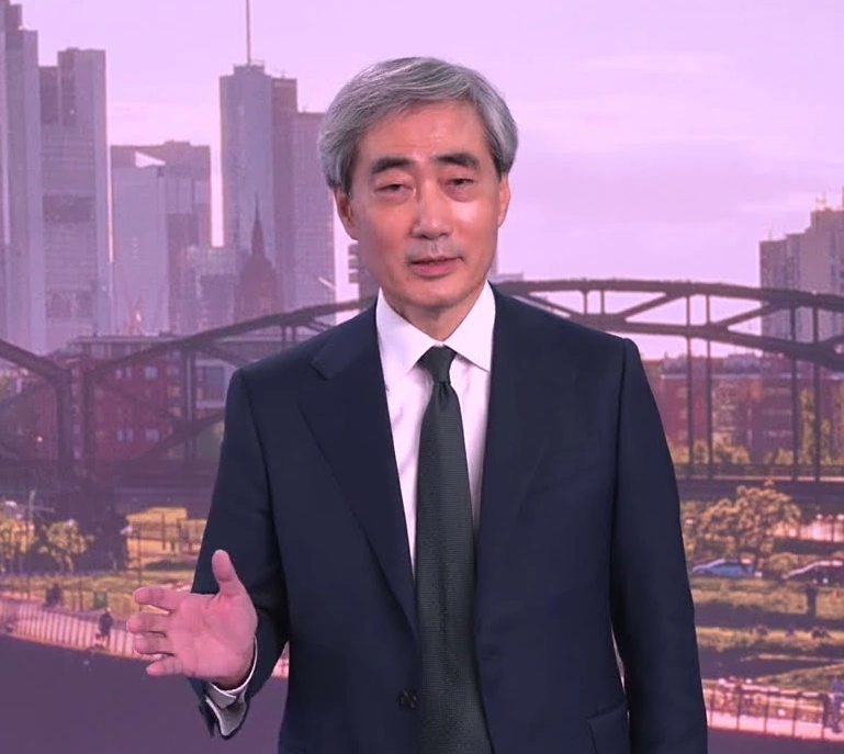 코인 비판론자 한국은행 총재 신현송 프로필 & 프리스턴대 교수 BIS 조사국장 (고향 학력 수상 관련활동) 코인 비판론자 한국은행 총재 신현송프로필 & BIS 조사국장 프리스턴대 교수 (수상 관련활동)