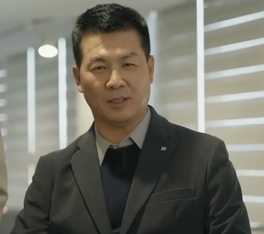 이웃집 백만장자 돌침대 이동학 대표 프로필 & 현대의료기 이웃집 백만장자 돌침대 이동학 대표 프로필 & 현대의료기