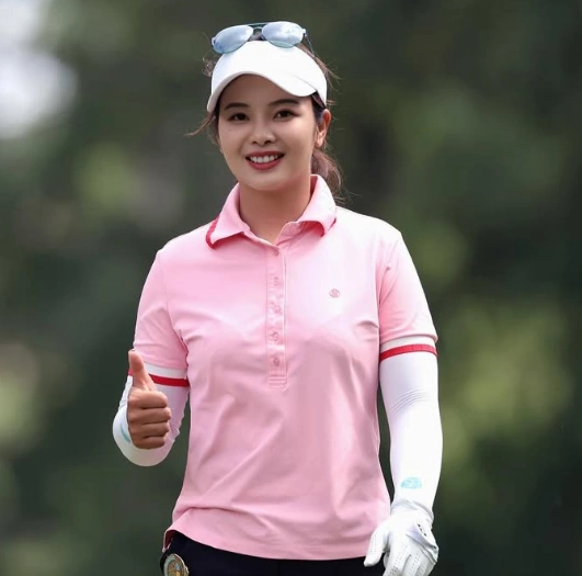 키 166 중국 미녀 골프선수 장 웨이웨이 프로필 & 클럽 수상 상금 인스타 장웨이웨이 골프선수