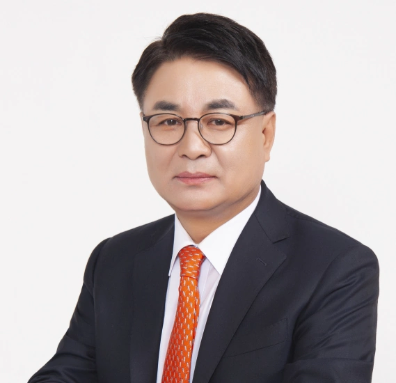 은행원 출신 리보세라닙 HLB 회장 진양곤 프로필 & 재산 학력 가족 은행원 출신 리보세라닙 HLB 회장 진양곤 프로필 & 재산 학력 가족