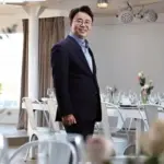 웨딩 신상수 프로필 & 전대협 출신이 웨딩홀 스칼라티움 대표이사가 되다 (이웃집 백만장자) 웨딩 신상수 프로필 & 전대협 출신이 웨딩홀 스칼라티움 대표이사가 되다 (이웃집 백만장자)